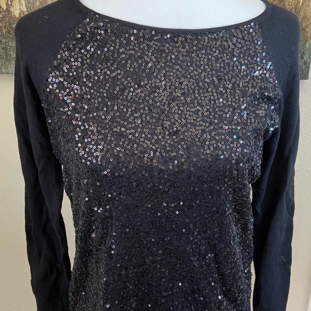 Elle back sequin sweater black